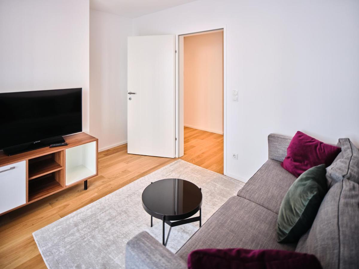 Myfavorit Apartments - Spacious Apartments Next To Puplic Transport U1 Direct Connection To Citycenter Wien Eksteriør billede